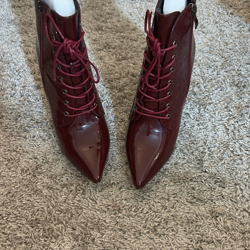 Women's Burgundy Lace-Up Ankle Boots
